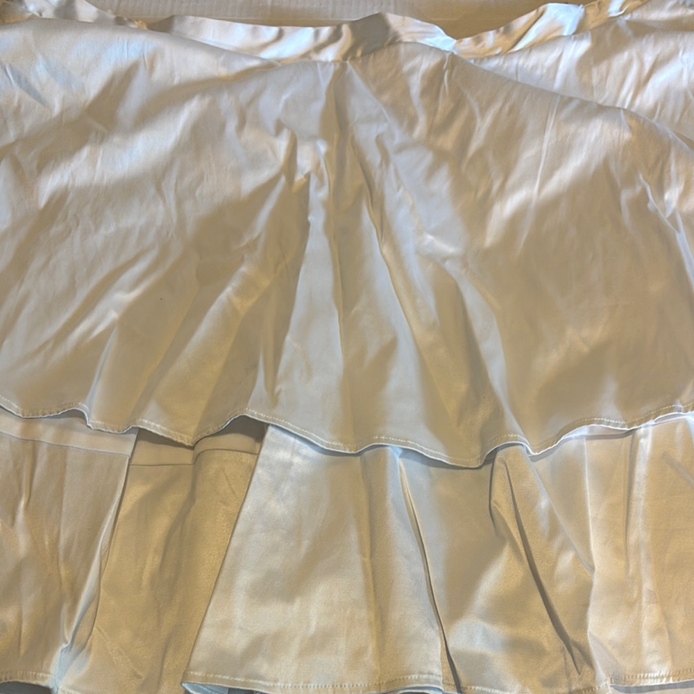 Elegant White Women's Skirt